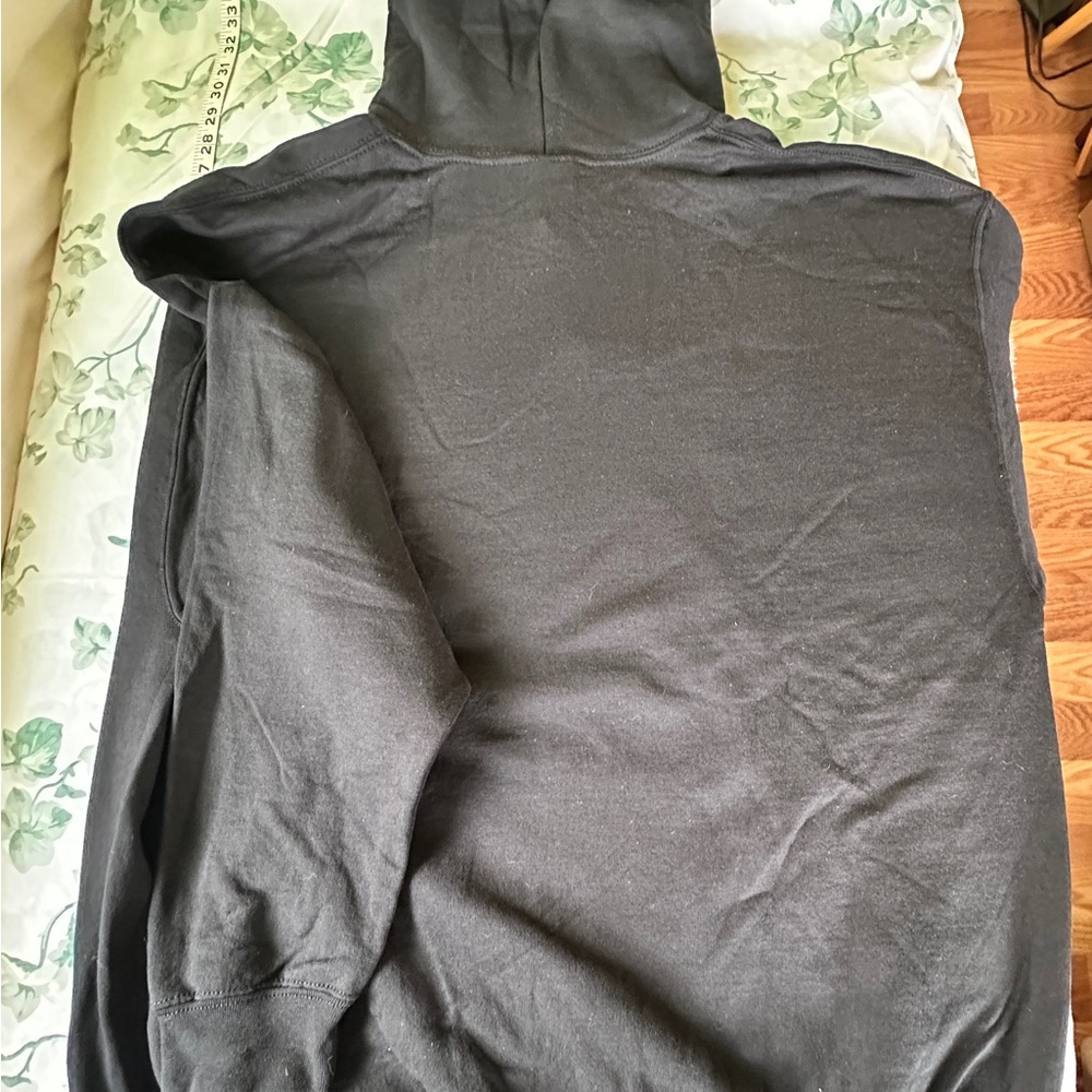 Pikachu & Bulbasaur Shinobi Hoodie - Picture 2 of 3